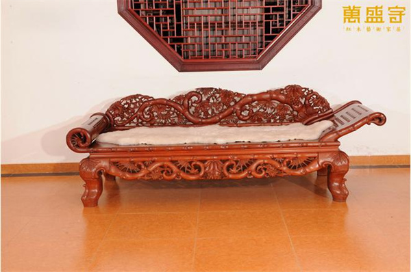 中式家居的夏日養(yǎng)護(hù)之道